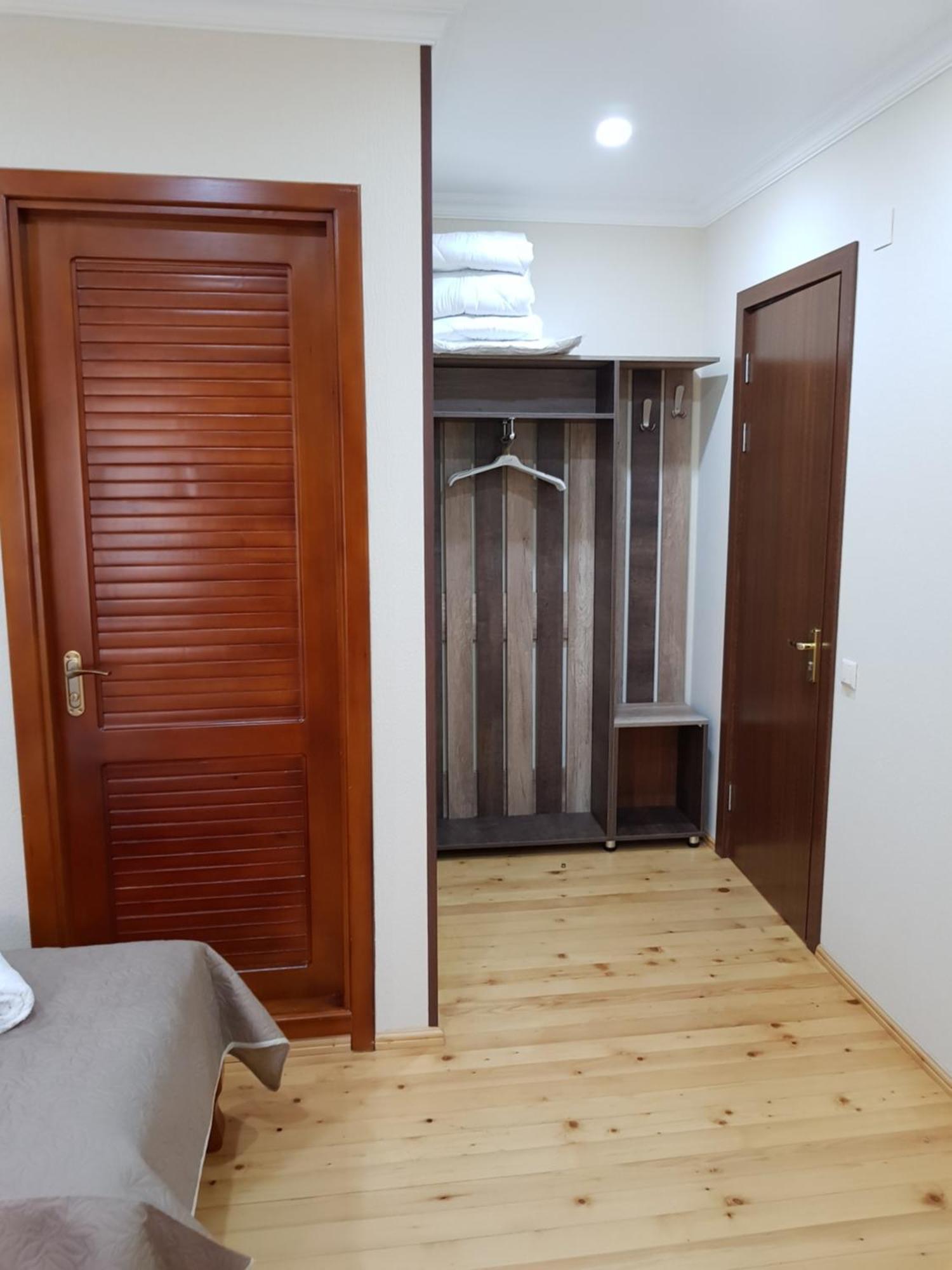Hotel Villa 쿠타이시 외부 사진