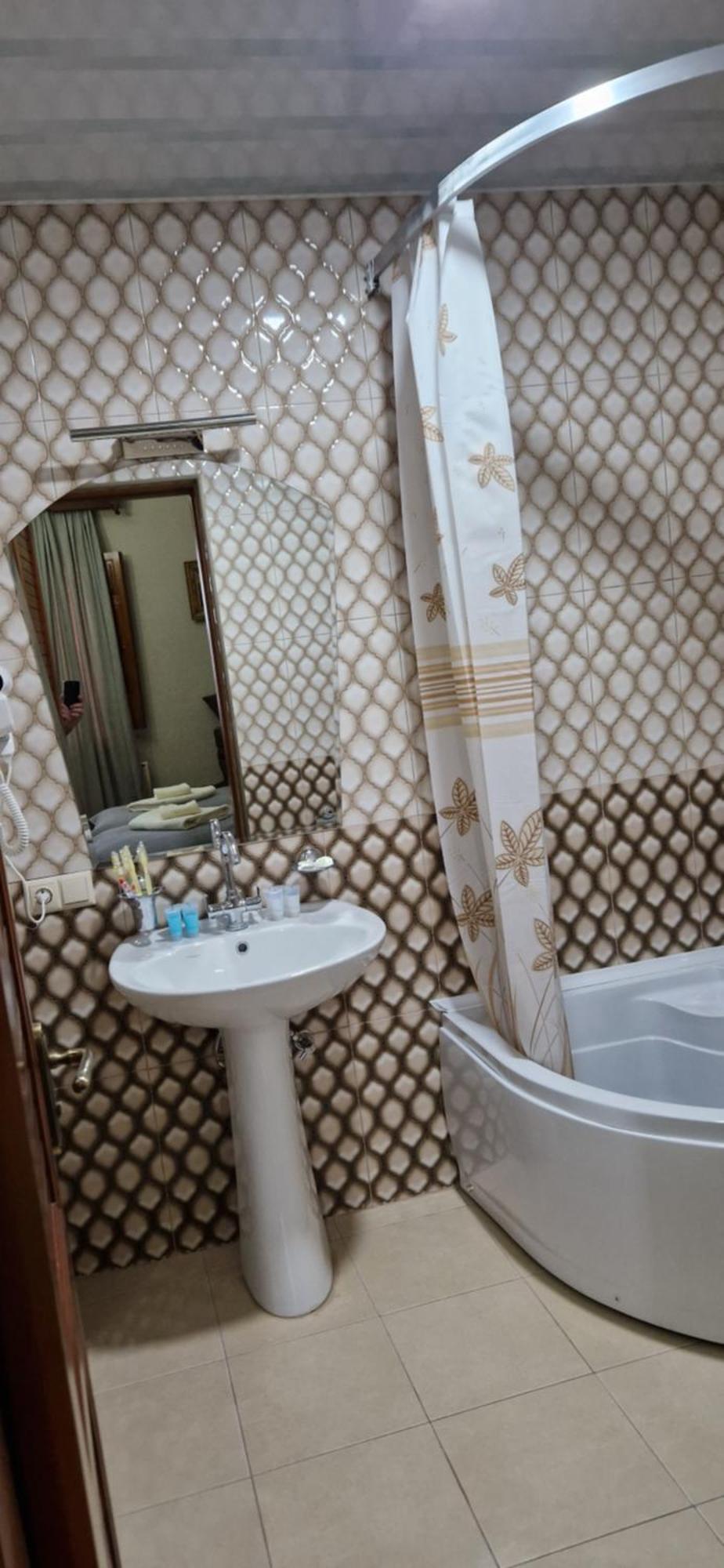 Hotel Villa 쿠타이시 외부 사진