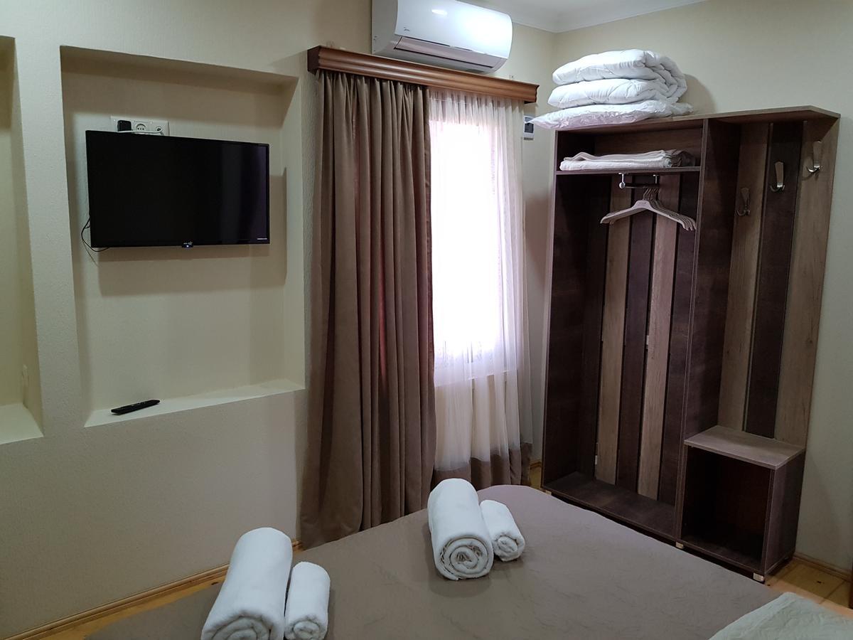 Hotel Villa 쿠타이시 외부 사진